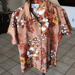 Hawaiian flower shirt